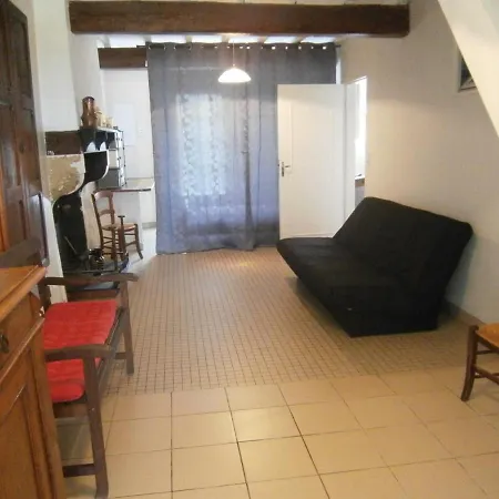 Saint-sever, 3 Pieces, 5 Personnes - Fr-1-360-236 בית נופש